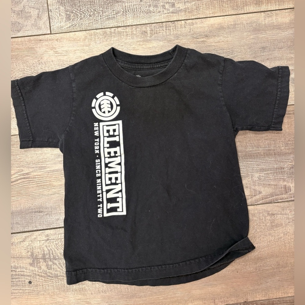 Element Kids Size 5T Black Tee with White Vertical Logo
